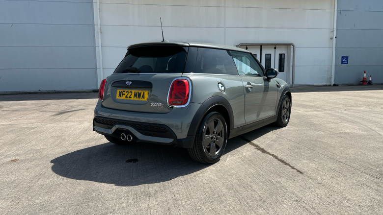 MINI Hatchback 2.0 Cooper S Classic 3dr Petrol Hatchback
